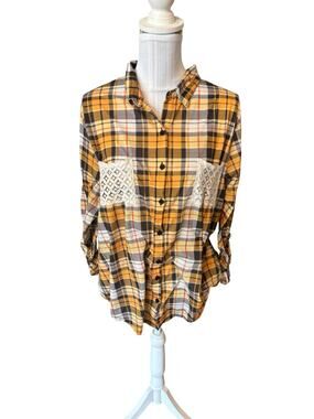Hype + Yellow & Black Paid Button Down Size 3X